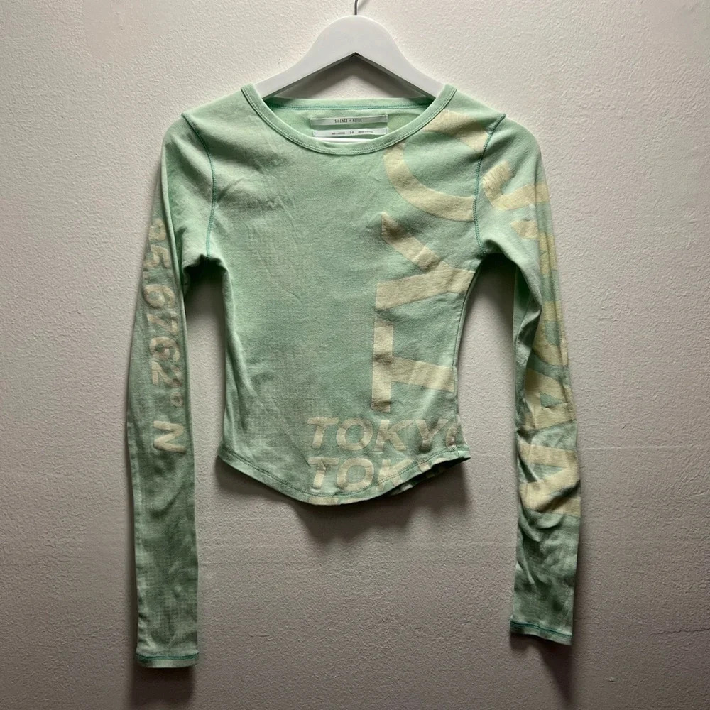 UO Silence + Noise Destination Print Long Sleeve Tee